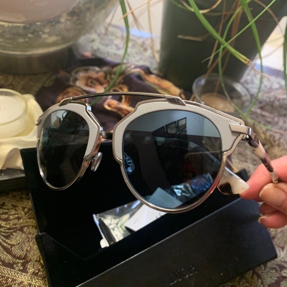 Authentic DIOR 48 brow tortoise Acetate/Metal Sunglasses - Picture 5 of 10